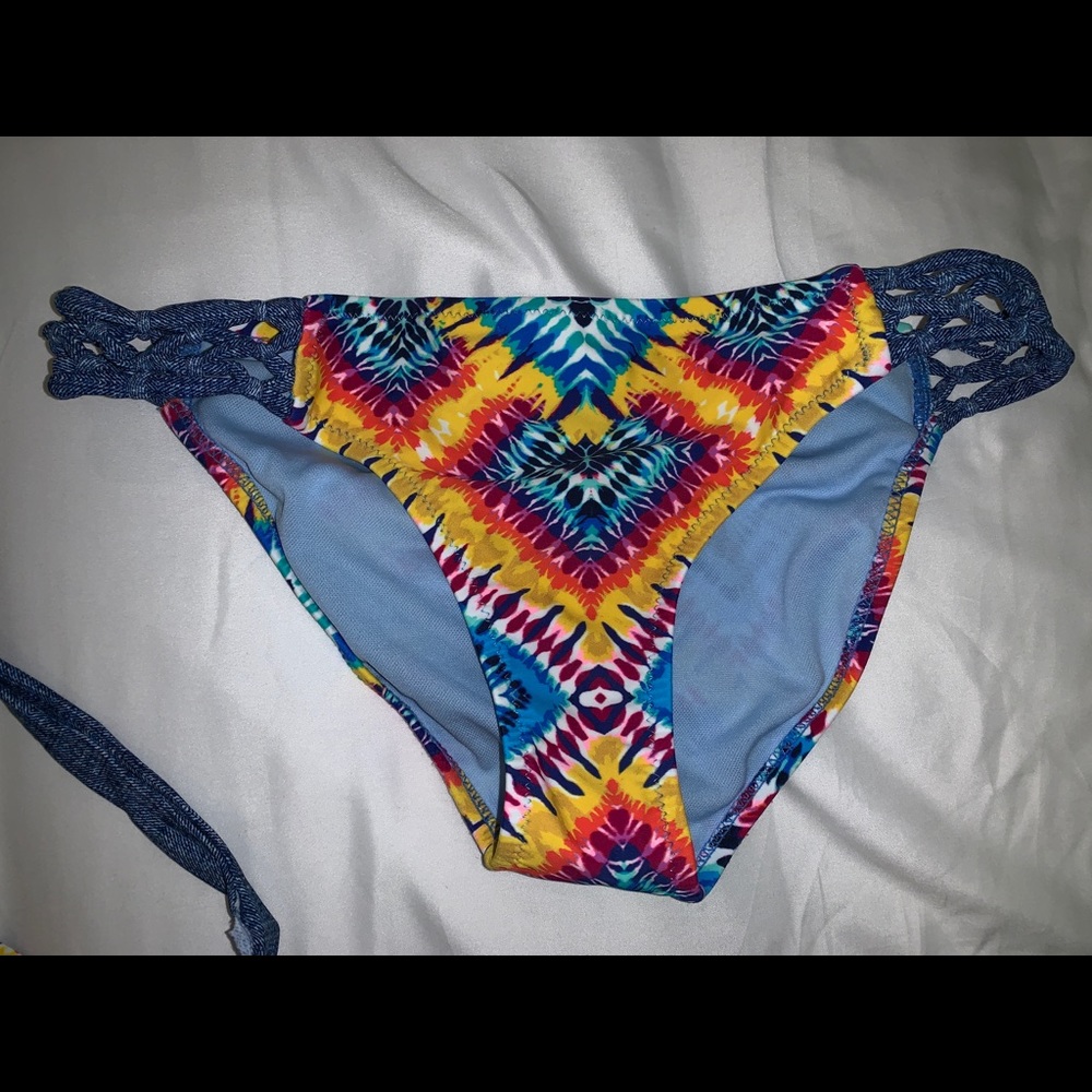 Jessica Simpson Bikini - Picture 3 of 7